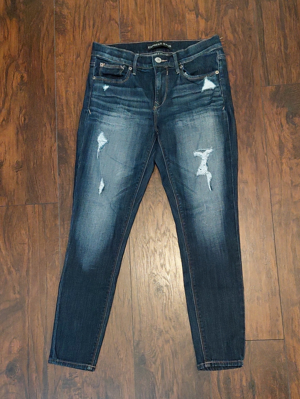 Express Women’s Distressed Dark Blue Skinny Jeans